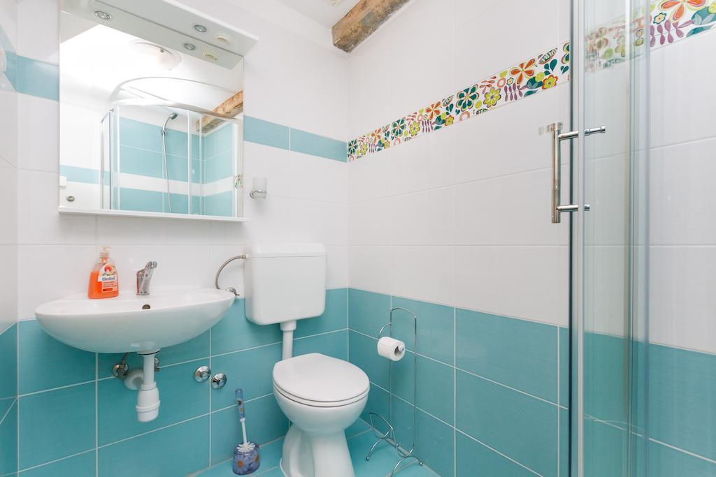 Apartments Vica Šibenik Chambre photo