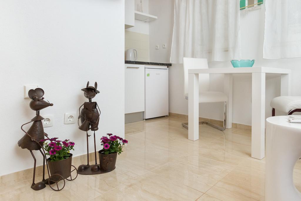 Apartments Vica Šibenik Chambre photo