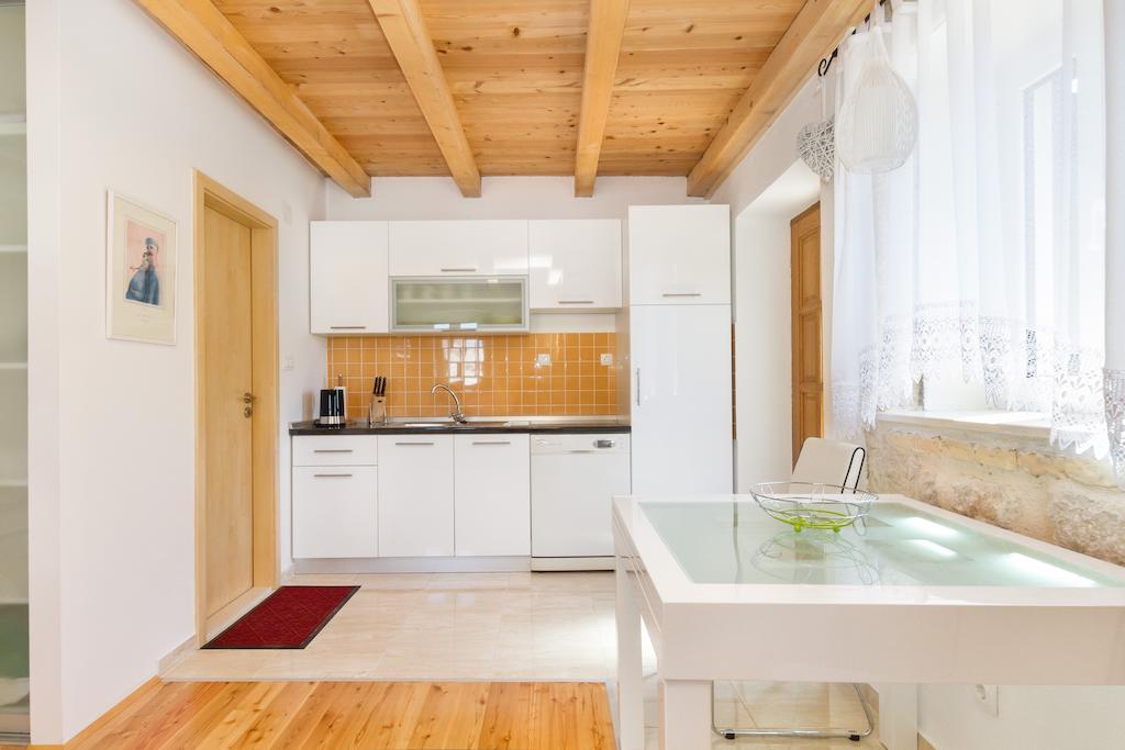 Apartments Vica Šibenik Chambre photo