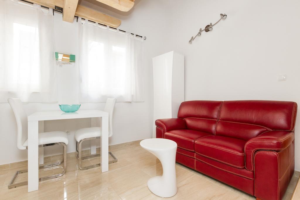 Apartments Vica Šibenik Chambre photo